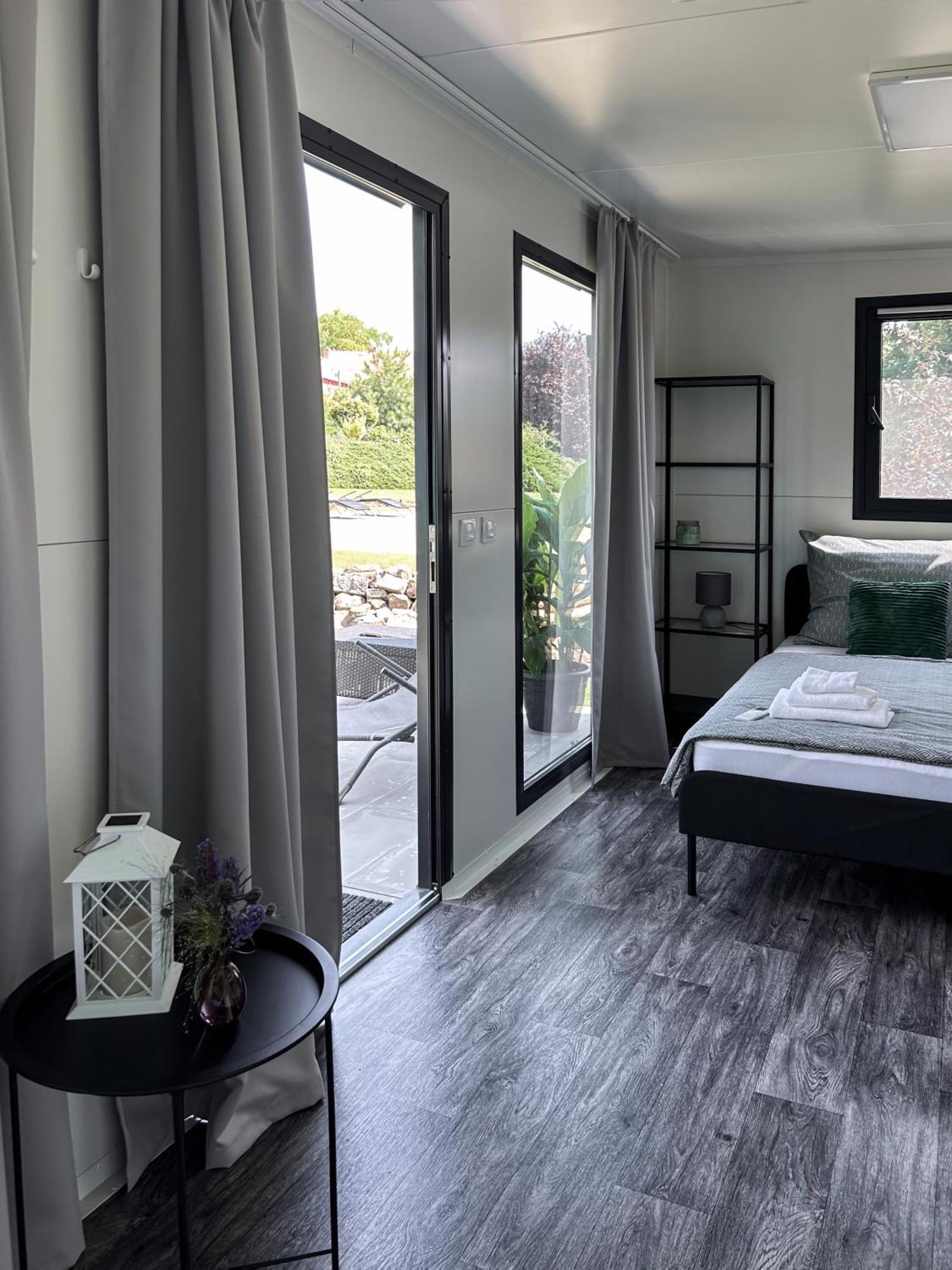 Tiny House Mezi Sklepy Daire Kobylí Dış mekan fotoğraf